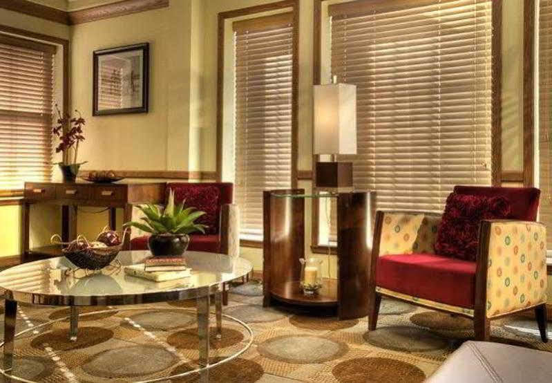 Towneplace Suites By Marriott Detroit Ливония Экстерьер фото